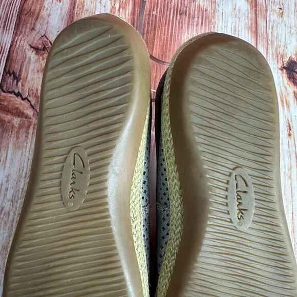 Clarks DANELLY ADIRA Size 7 Gray Leather Espadrille Loafers Ballet Flats Shoes - Picture 9 of 10